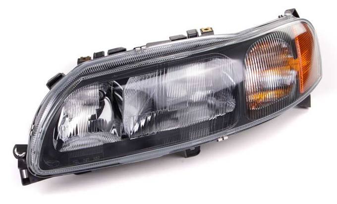 Volvo Headlight Assembly - Driver Side (Halogen) 8693563 - URO Parts 8693563